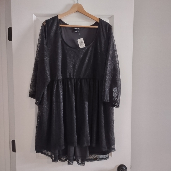 Torrid Super Soft Lace Babydoll Tunic Top NWT - Picture 2 of 13